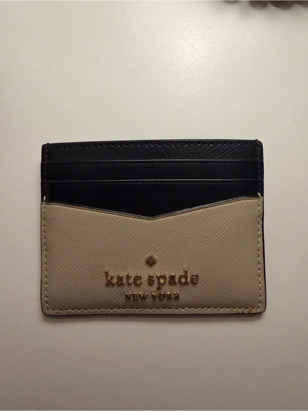 kate spade Two-Tone Black and Cream Card Slot Holder